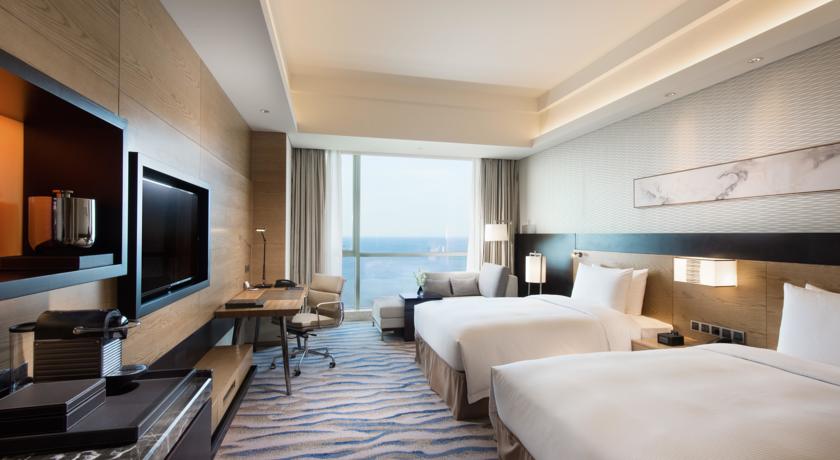Imagen general del Hotel Hilton Yantai Golden Coast. Foto 17