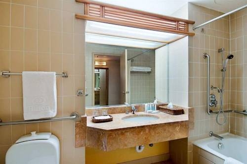 Imagen de la habitación del Hotel Hilton Yaounde. Foto 4