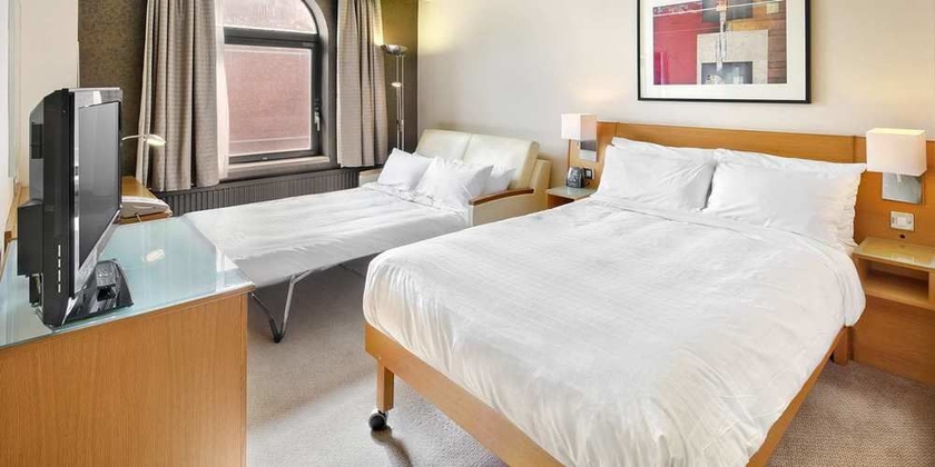 Imagen de la habitación del Hotel Hilton York. Foto 4
