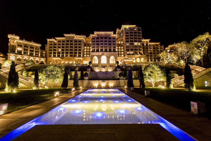 Imagen general del Hotel Hilton Yuxi Fuxian Lake. Foto 3