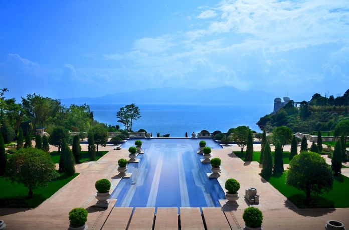 Imagen de los exteriores del Hotel Hilton Yuxi Fuxian Lake. Foto 15