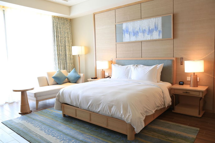 Imagen de la habitación del Hotel Hilton Yuxi Fuxian Lake. Foto 9