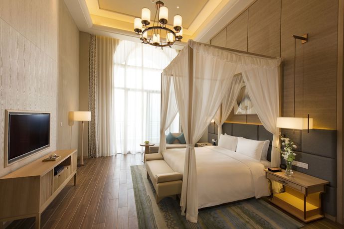 Imagen de la habitación del Hotel Hilton Yuxi Fuxian Lake. Foto 14