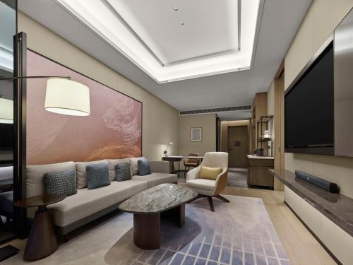 Imagen de la habitación del Hotel Hilton Yuyao. Foto 16