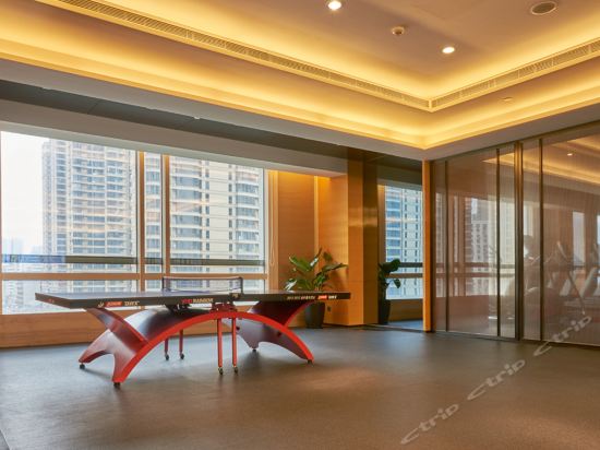 Imagen general del Hotel Hilton Zhengzhou. Foto 10