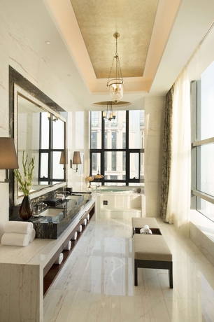 Imagen de la habitación del Hotel Hilton Zhongshan Downtown. Foto 14