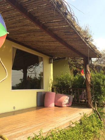 Imagen general del Hotel Him Naam Pai Resort. Foto 5