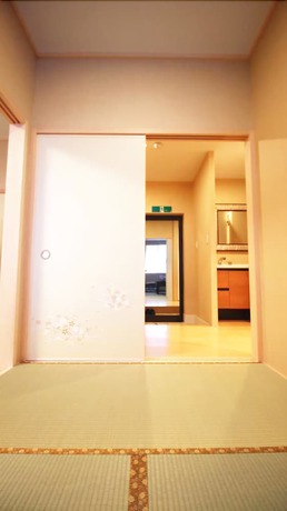 Imagen de la habitación del Hotel Himalaya Cloud. Foto 4