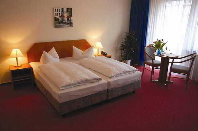 Imagen de la habitación del Hotel Himalaya Frankfurt City Messe. Foto 9
