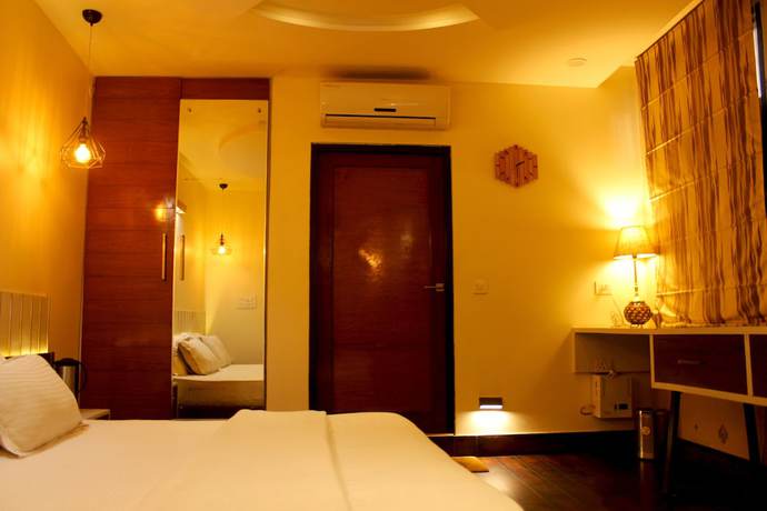 Imagen de la habitación del Hotel Himalaya, Haridwar. Foto 9