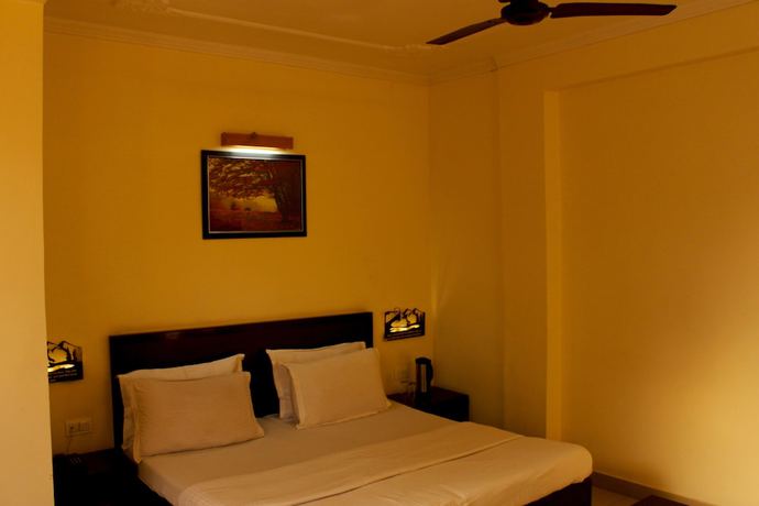 Imagen de la habitación del Hotel Himalaya, Haridwar. Foto 12