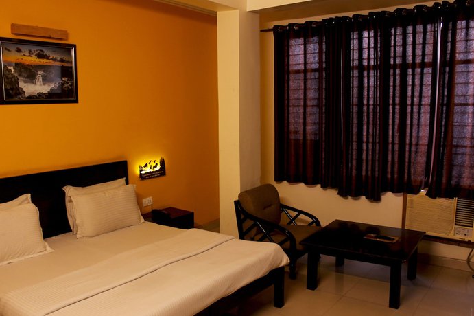 Imagen de la habitación del Hotel Himalaya, Haridwar. Foto 15