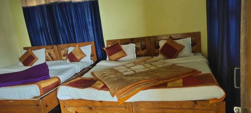 Imagen de la habitación del Hotel Himalaya Mount View Resort. Foto 4