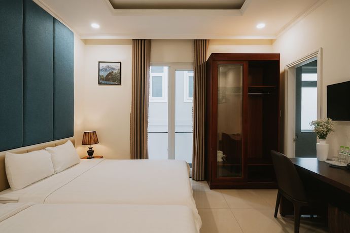 Imagen de la habitación del Hotel Himalaya Phoenix. Foto 8