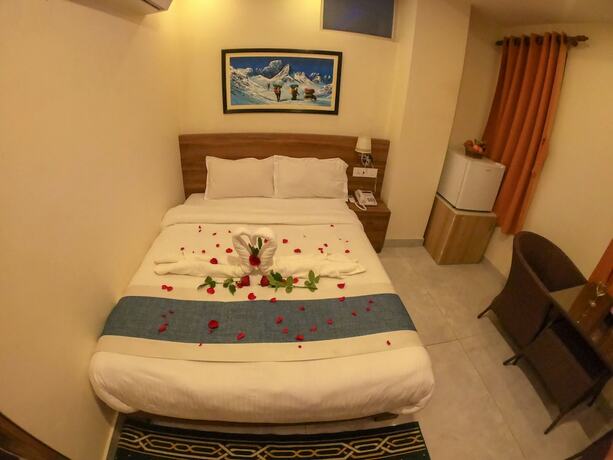 Imagen de la habitación del Hotel Himalayan Ashoka. Foto 6