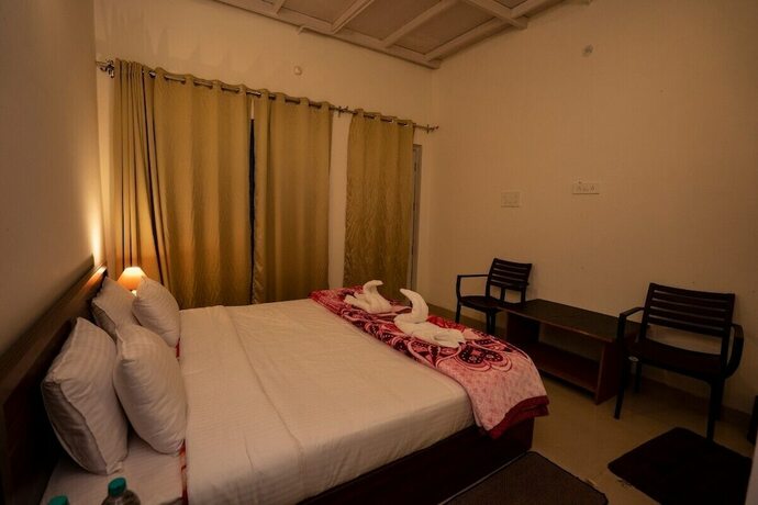 Imagen de la habitación del Hotel Himalayan Camps And Resort. Foto 17