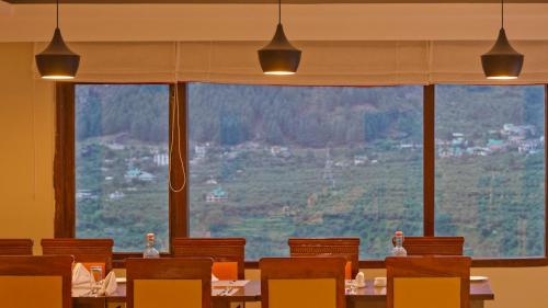Imagen general del Hotel Himalayan Monal By Bluekos. Foto 11