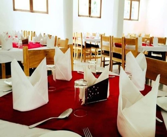 Imagen del bar/restaurante del Hotel Himalayan Retreat Karzoo. Foto 11