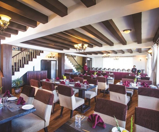 Imagen del bar/restaurante del Hotel Himalayan Villa. Foto 4