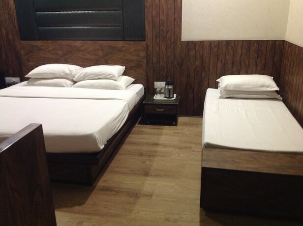 Imagen de la habitación del Hotel Himani Resorts. Foto 18