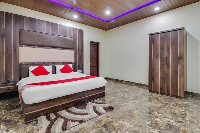Imagen de la habitación del Hotel Himdhara. Foto 7