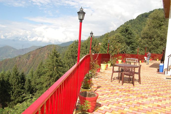 Imagen de los exteriores del Hotel Himdhara. Foto 15