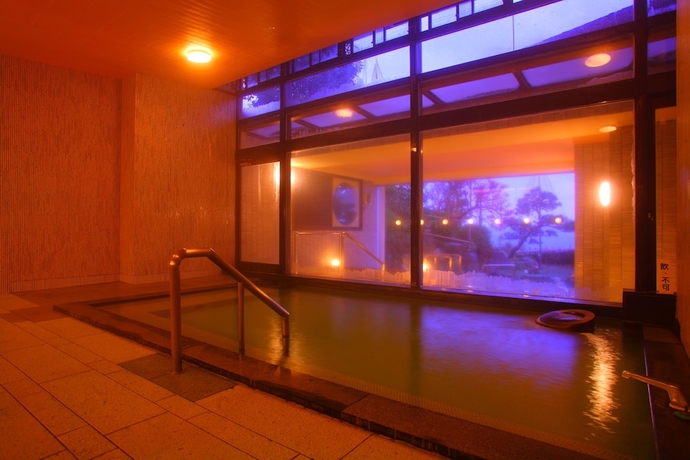 Imagen de la piscina del Hotel Himi Onsenkyo Uomeguri No Yado Eihokaku. Foto 17