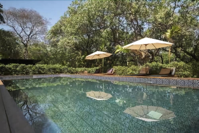 Imagen de la piscina del Hotel Himmapan Resort. Foto 16