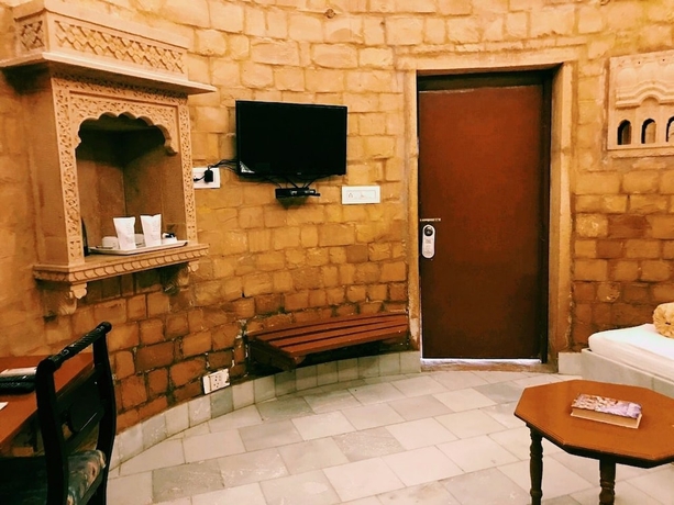 Imagen de la habitación del Hotel Himmatgarh Palace. Foto 2