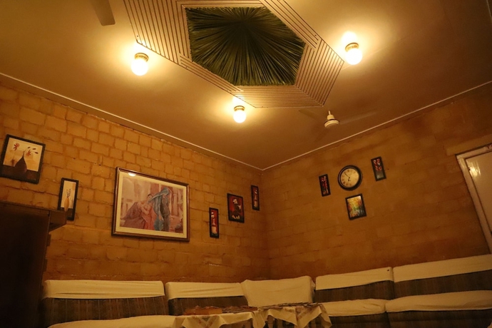 Imagen de los interiores del Hotel Himmatgarh Palace. Foto 16