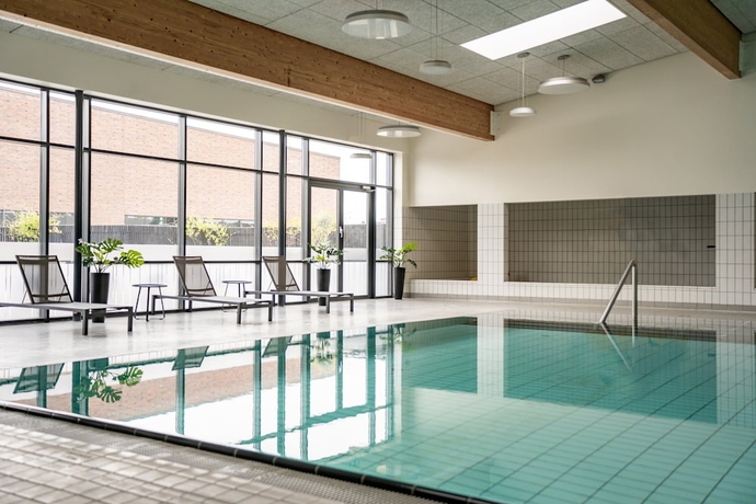 Imagen de la piscina del Hotel Himmerland Resort Cottages. Foto 15