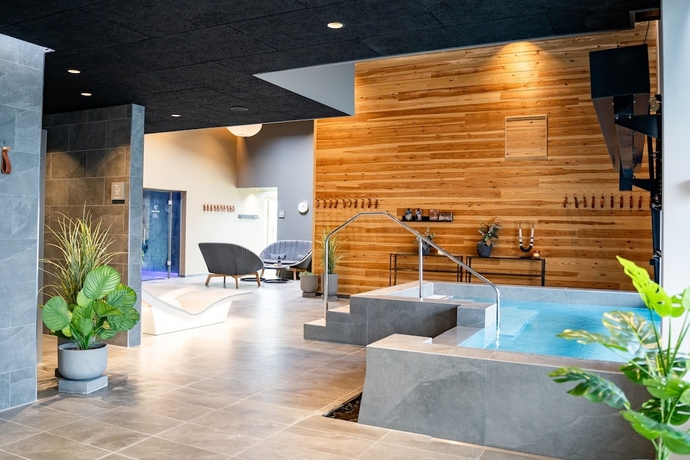 Imagen de la piscina del Hotel Himmerland Resort Cottages. Foto 18