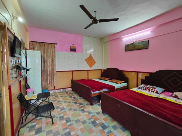 Imagen de la habitación del Hotel Himvadi Resorts kausani. Foto 4