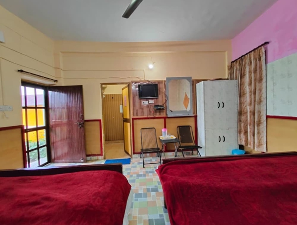 Imagen de la habitación del Hotel Himvadi Resorts kausani. Foto 9