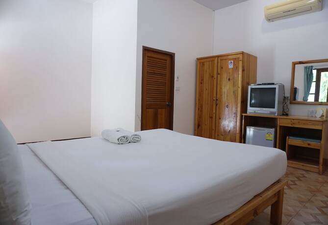 Imagen de la habitación del Hotel Hin Sai Resotel. Foto 15