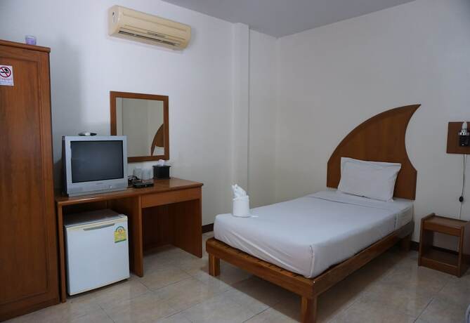 Imagen de la habitación del Hotel Hin Sai Resotel. Foto 17