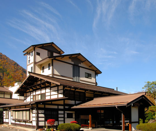 Imagen de los exteriores del Hotel Hina No Yakata Matsunoi. Foto 11