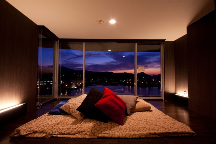 Imagen de la habitación del Hotel Hinanosato Sanyoukan. Foto 3