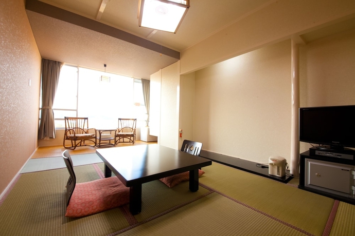 Imagen de la habitación del Hotel Hinanosato Sanyoukan. Foto 6