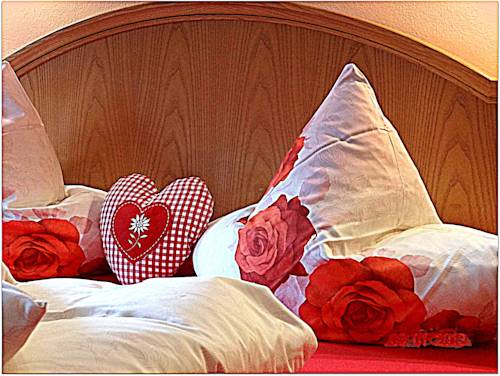 Imagen de la habitación del Hotel Hindenburglinde. Foto 4