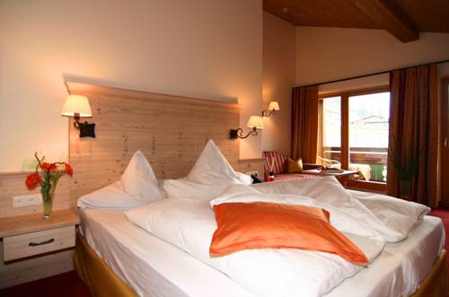 Imagen de la habitación del Hotel Hindenburglinde. Foto 16