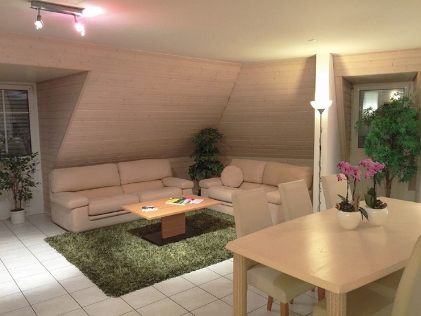 Imagen de la habitación del Hotel Hine Adon Cheval Blanc. Foto 16