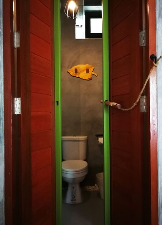 Imagen de la habitación del Hotel Hink Poshtel Phangnga. Foto 6