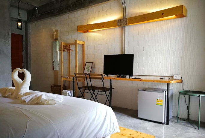 Imagen de la habitación del Hotel Hink Poshtel Phangnga. Foto 8