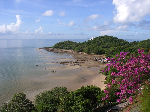 Imagen de los exteriores del Hotel Hinsuay Namsai Resort. Foto 12