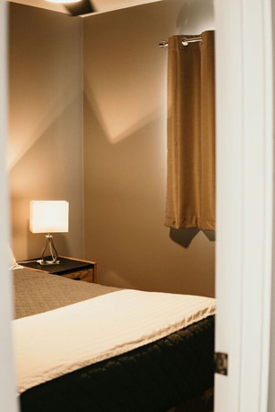 Imagen de la habitación del Hotel Hinton Highway Inn. Foto 15