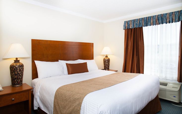 Imagen de la habitación del Hotel Hinton Lodge. Foto 5