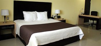 Imagen de la habitación del Hotel Hipico Inn. Foto 9