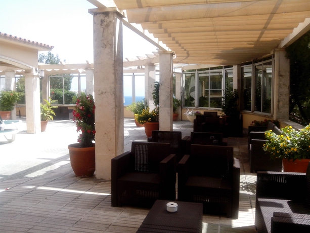 Imagen de los exteriores del Hotel Hipocrates Curhotel. Foto 6