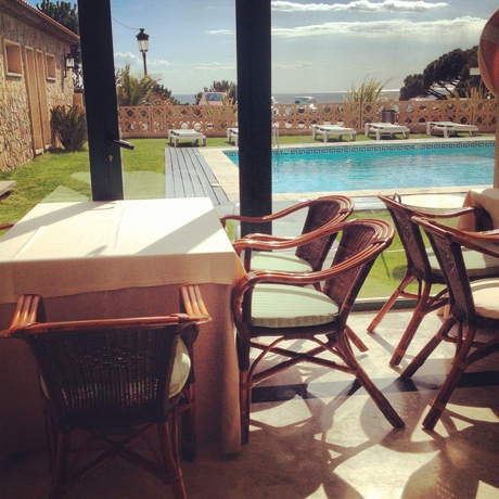 Imagen del bar/restaurante del Hotel Hipocrates Curhotel. Foto 2